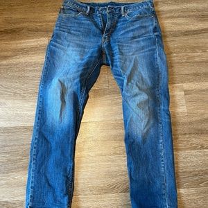 Levi Strauss jeans relaxed. 34x32